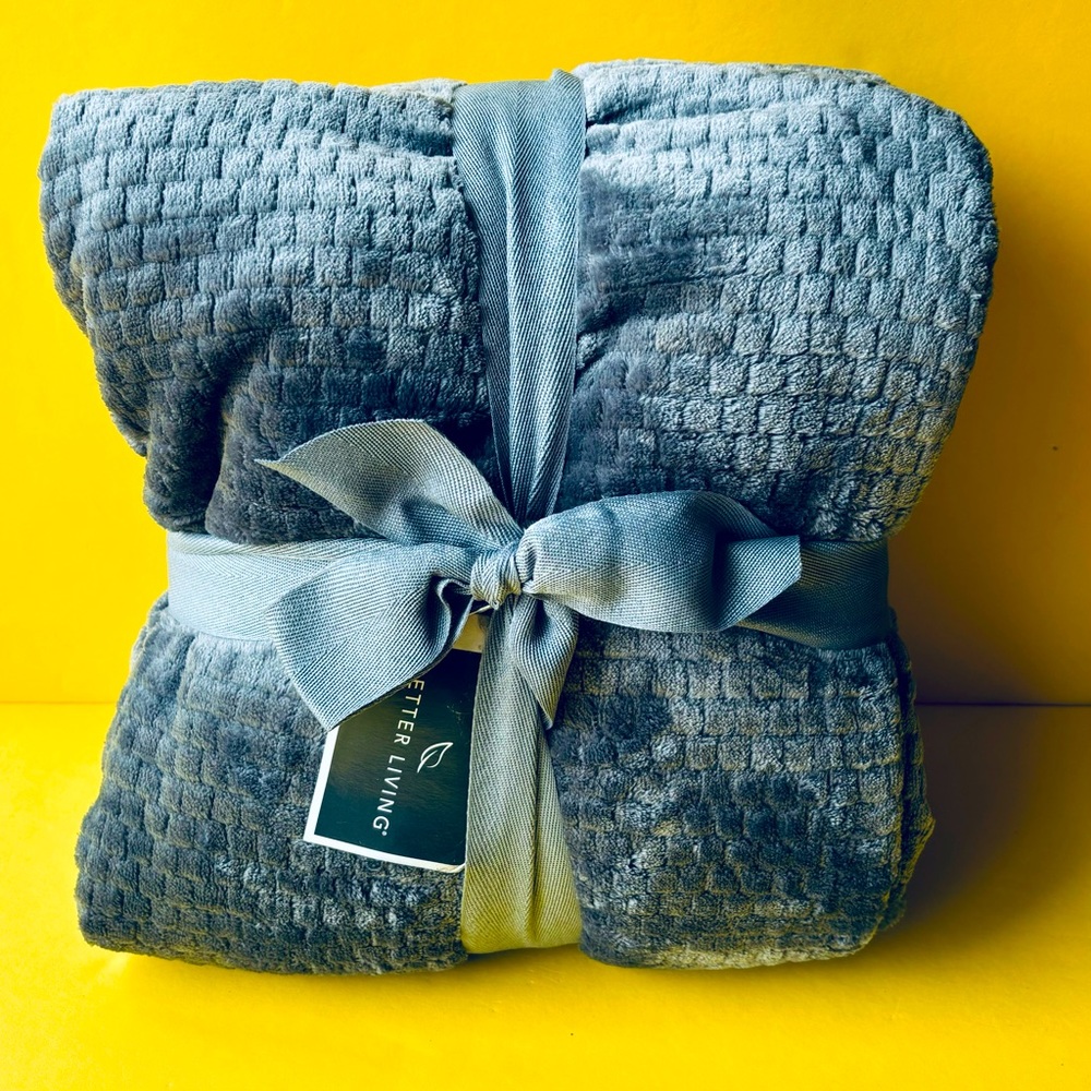 Plush Twin Blanket - Gray
